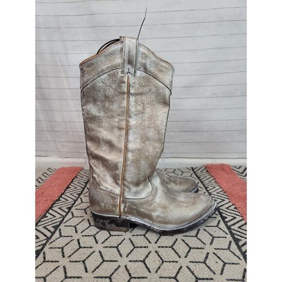 FRYE Billy Daisy Pull-On Leather Western Boots in Light Metallic Gold, sz 7 - Picture 7 of 16